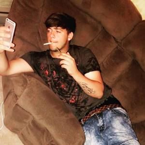 Meet your Posher, Thomas